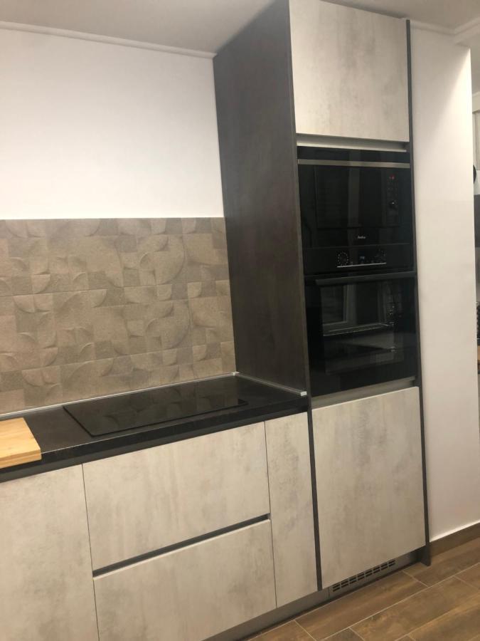 סלאבונסקי ברוד Studio Apartman Avenija *** מראה חיצוני תמונה