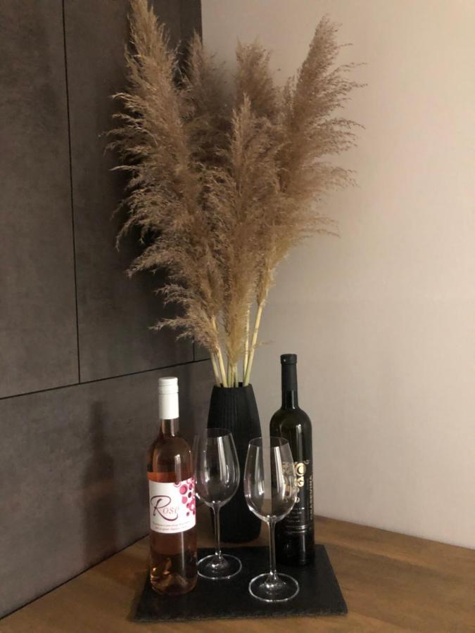 סלאבונסקי ברוד Studio Apartman Avenija *** מראה חיצוני תמונה